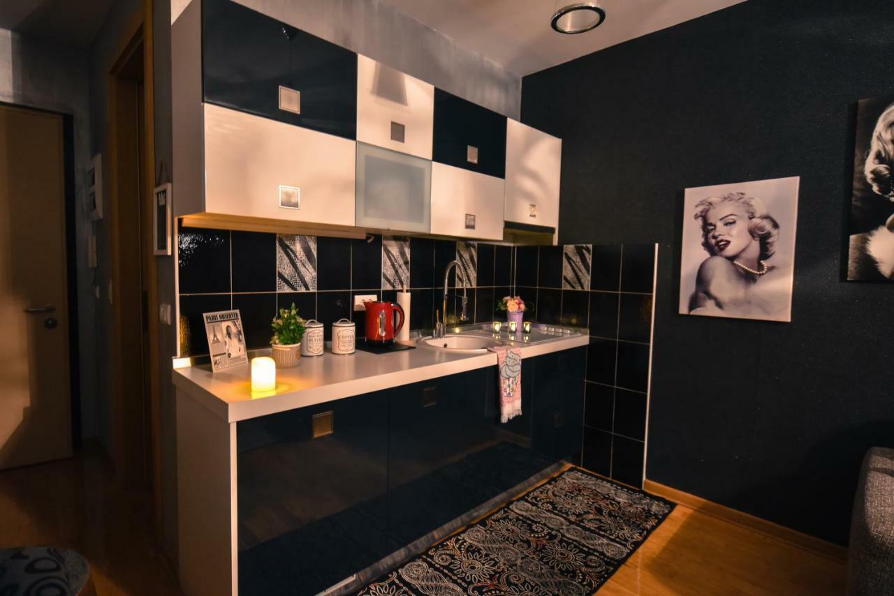 Marilyn Apartment Budva Exterior photo
